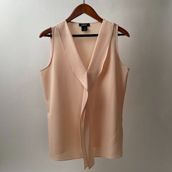 NEW DKNY Flowy Sleeveless Tank Waterfall Ruffle Front, Soft Peach, Size M - Picture 1 of 7